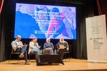 söz suriyeli kadınlarda paneli açılış fotoğrafi