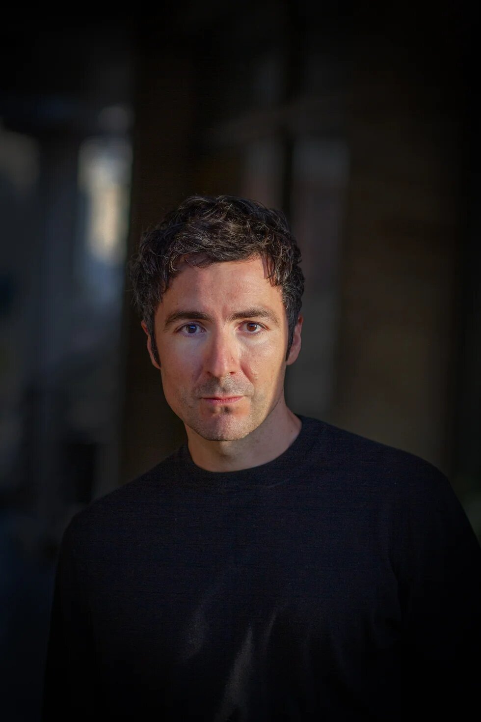 Yönetmen İlker Çatak'ın portresi